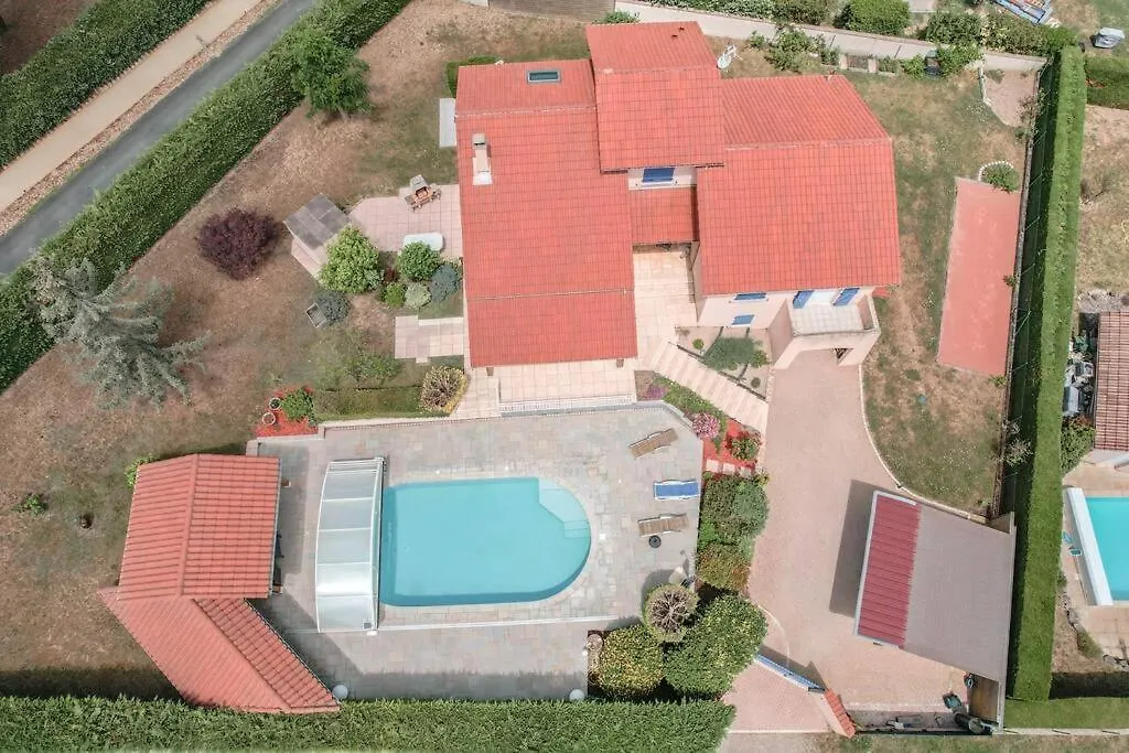 Villa Magnifique Maison A Lentilly - Piscine
