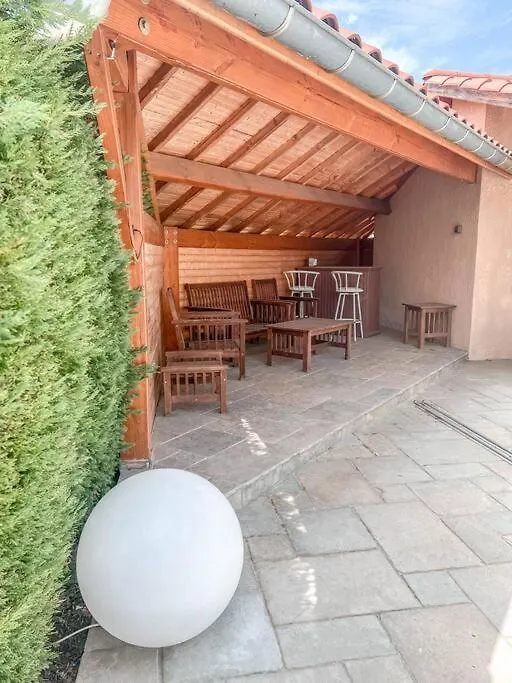 Villa Magnifique Maison A Lentilly - Piscine